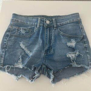 BLUE DENIM SHORTS